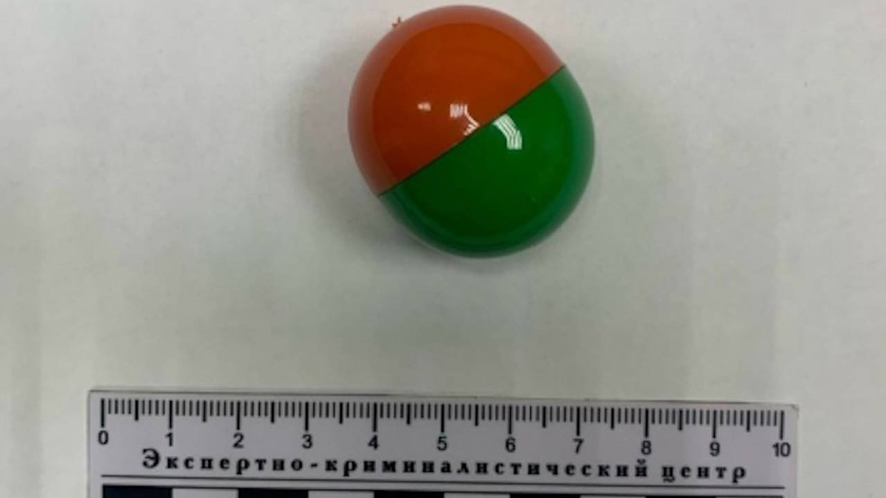 Главная картинка новости: В Коми закладчик прятал наркотик в капсулах от "Киндер-сюрпризов"