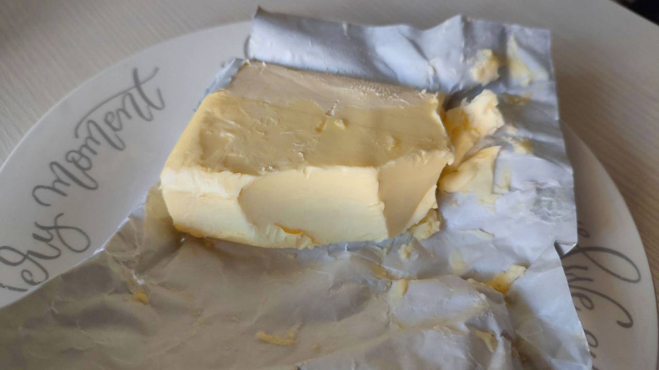 Главная картинка новости: Можно смело покупать – там точно нету химии: названы хорошие марки сливочного масла