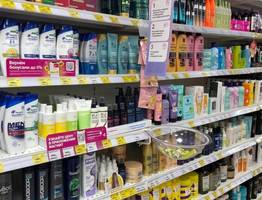 Стоят сущие копейки, а стирают даже лучше элитных: лучшие гели для стирки по версии Роскачества