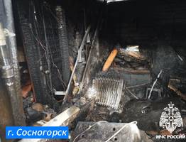 Огнеборцы Коми спасли жилые дома и автомобиль