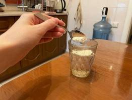 Заливаю в слив 1 стакан — и засор улетает со свистом: делаю так постоянно — теперь никаких проблем с вантузом