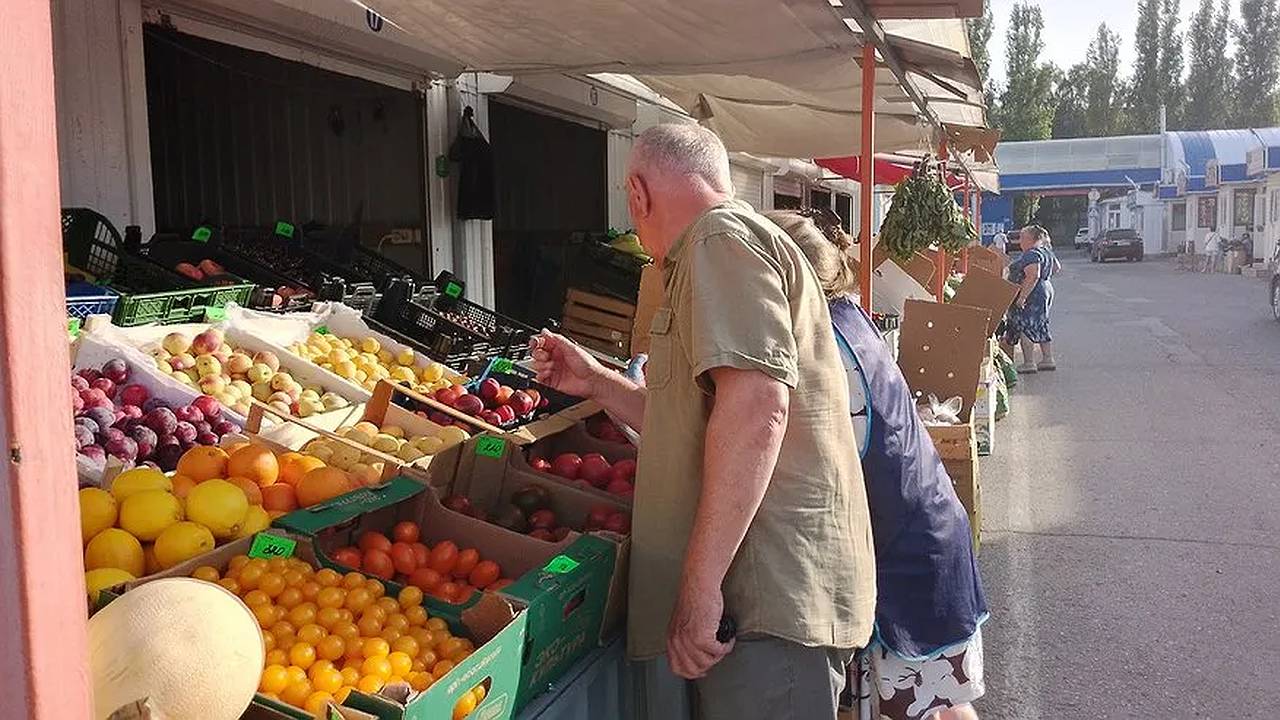 Главная картинка новости: С 4 мая станет дешевле для всех пенсионеров: вводится новая приятная льгота - пожилые ликуют