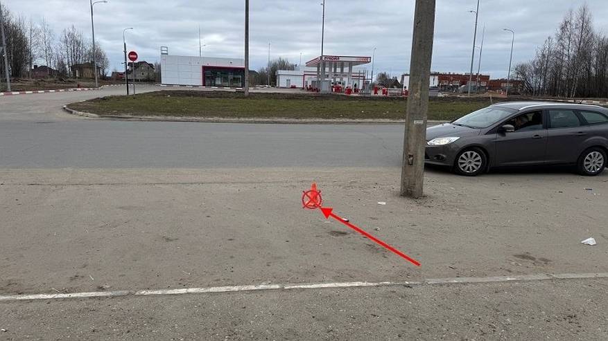 Главная картинка новости: В Коми ищут неизвестного, сбившего человека и скрывшегося с места ДТП