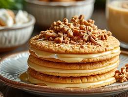 Готовится за 10 минут, а съедается за две минуты: знаменитый десерт из печенья и сгущенки