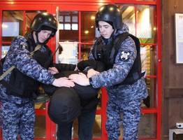 Росгвардейцы пресекли три массовые драки в заведениях Республики Коми за последние сутки