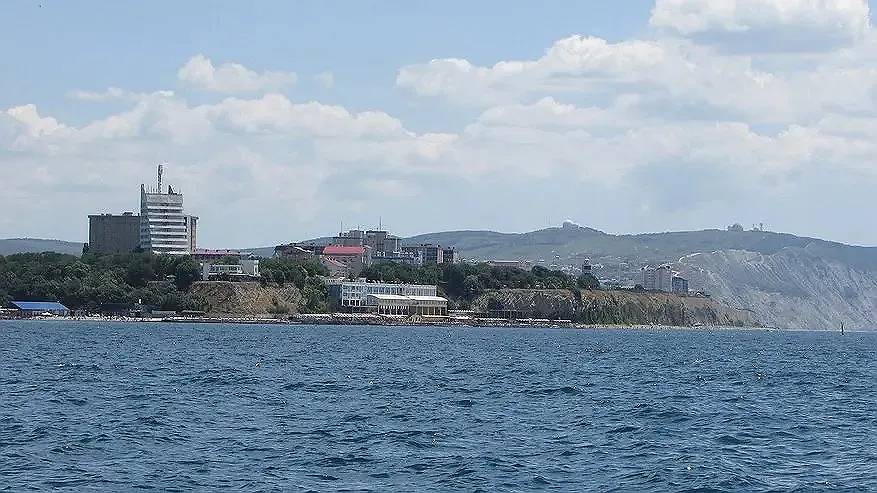 Главная картинка новости: "Еле ноги унесли от этого гостеприимства": россиянин дал честный отзыв об отдыхе в Абхазии