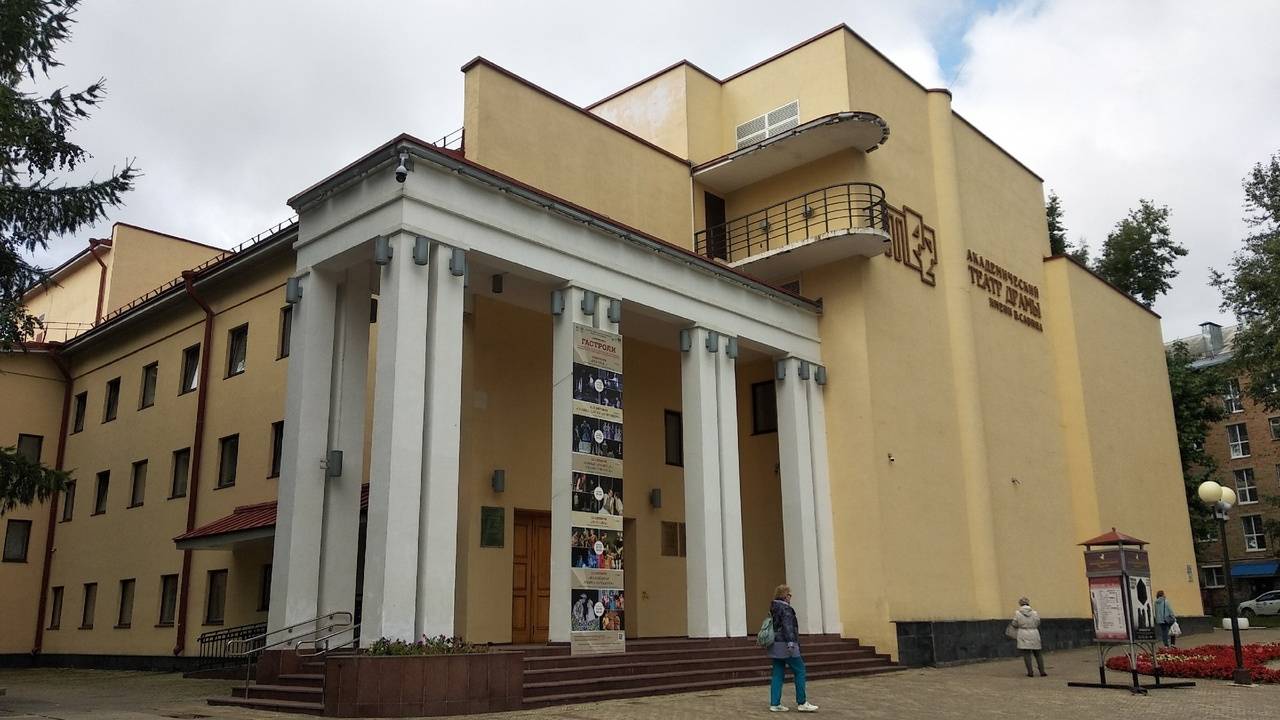 Главная картинка новости: 24-25 мая в столице Коми пройдут театральные премьеры, выставки и семейные мероприятия