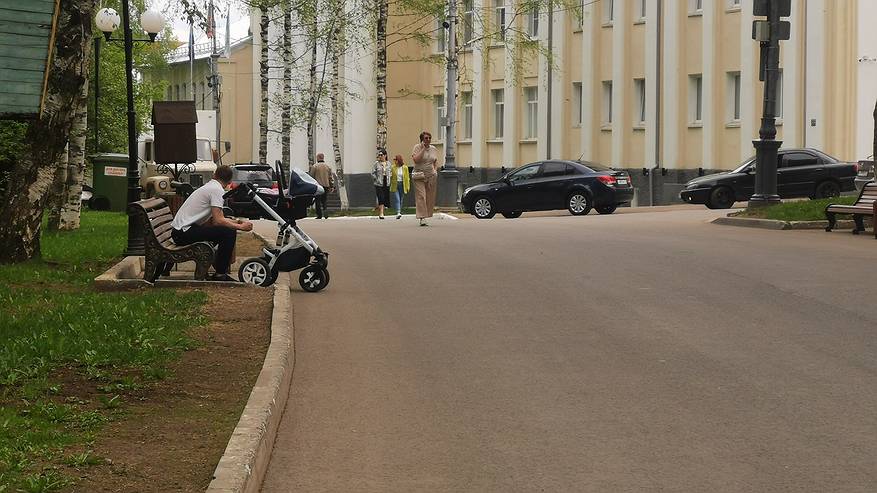 Главная картинка новости: Более тысячи неплательщиков алиментов из Коми попали в федеральный реестр