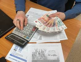 За какие услуги ЖКХ с июня можно не платить? Пенсионерам сообщили приятную новость - условия