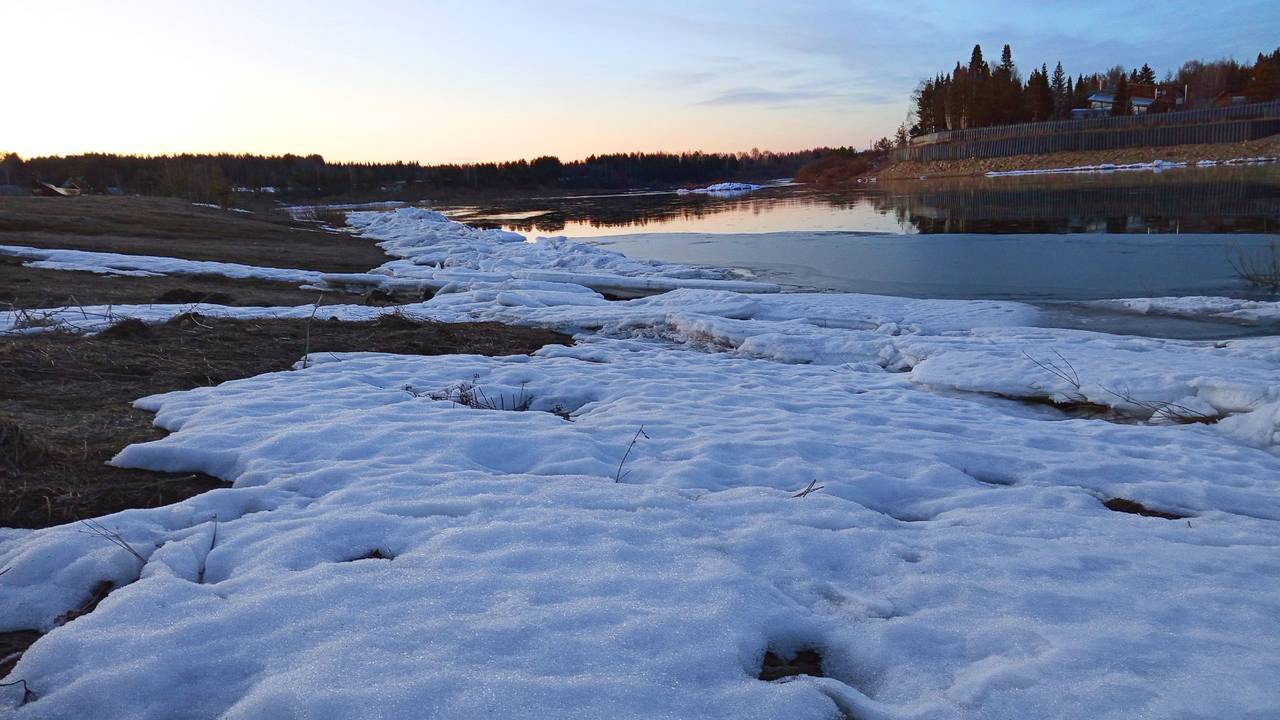 Главная картинка новости: "Июнь подложит нам всем большую свинью": синоптики прогнозируют одно из сильнейших похолодание этим летом