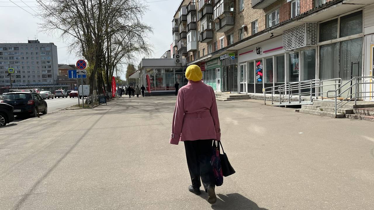 Главная картинка новости: Пенсионный возраст начнут снижать за каждый год стажа – праздник для всех россиян