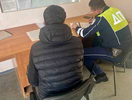 В Сыктывкаре задержали водителя, устроившего опасный заезд по тротуару