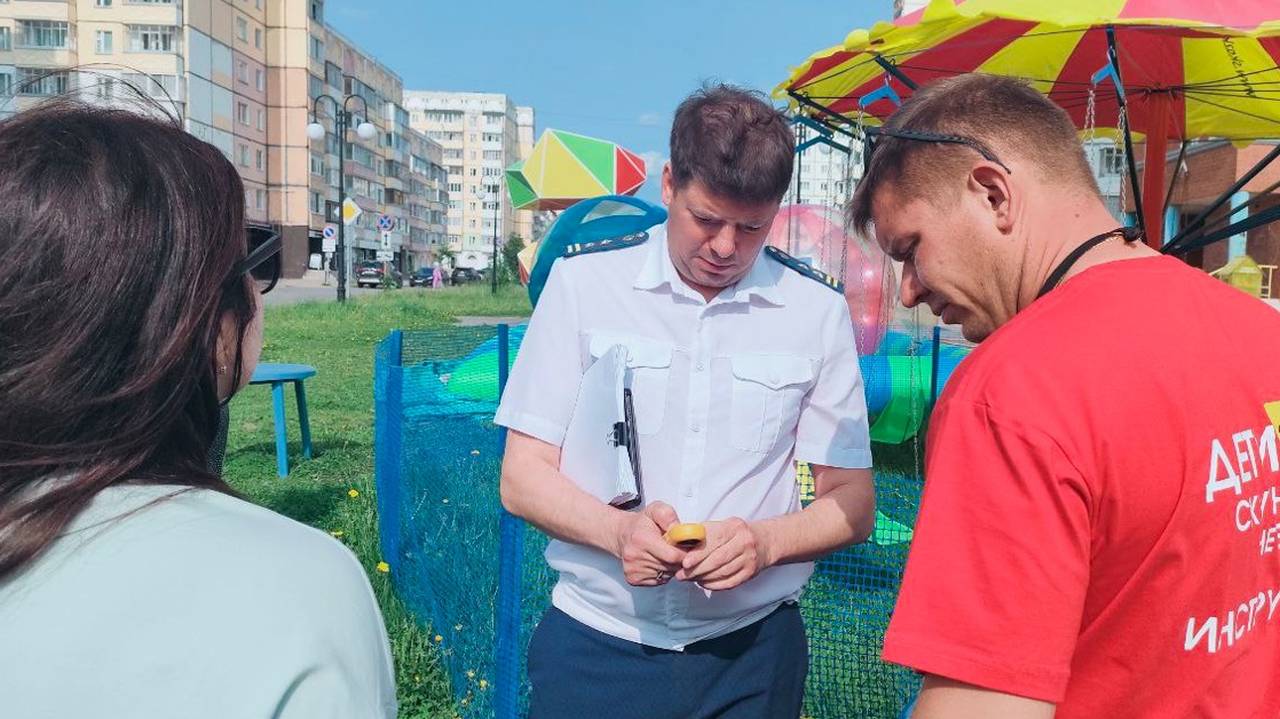 Главная картинка новости: Аттракционы Сыктывкара вновь попали под пристальное внимание инспекторов