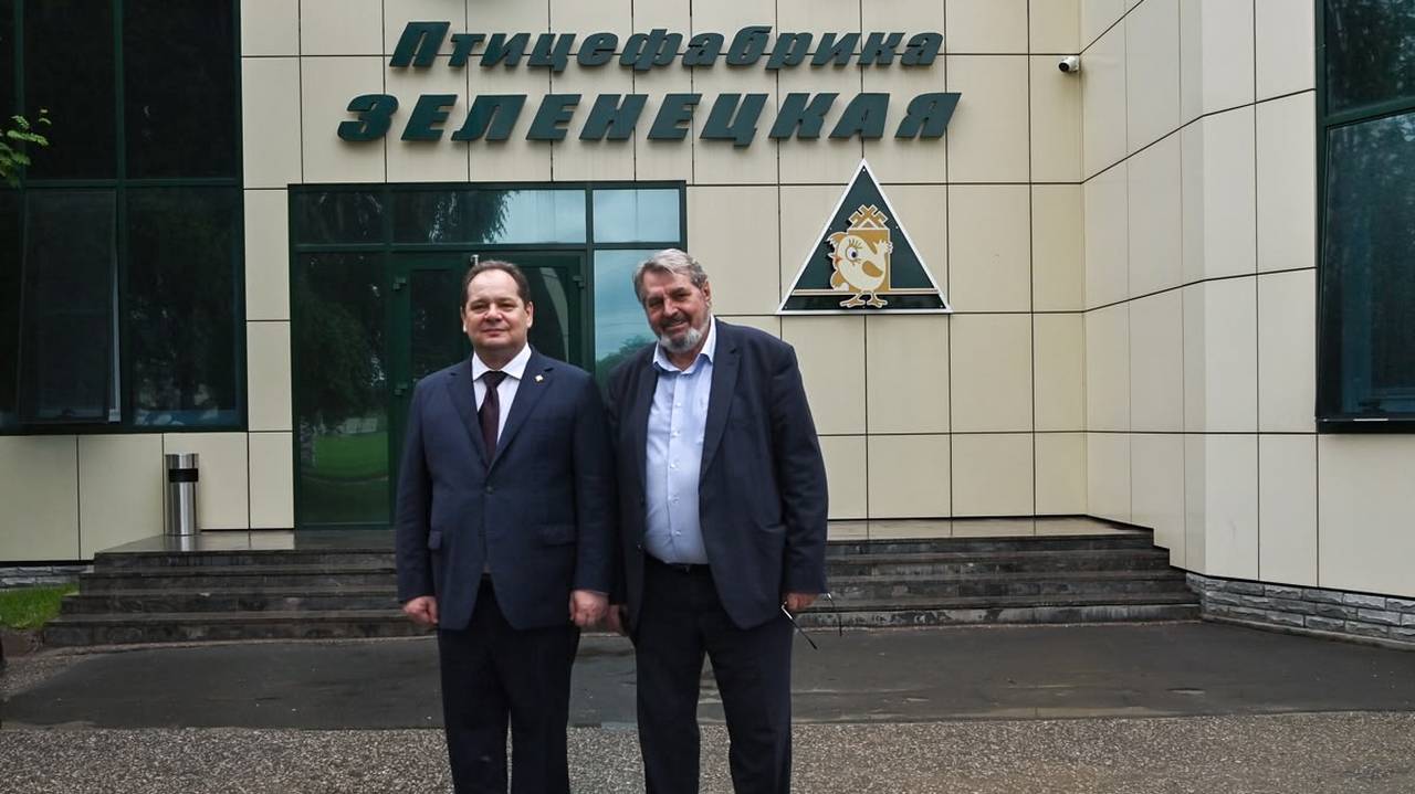 Главная картинка новости: Коми берёт курс на порядок: врио главы региона вдохновился опытом передовой птицефабрики