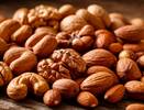Ученые раскрыли самый полезный орех — не миндаль, не арахис и в три раз полезнее грецкого
