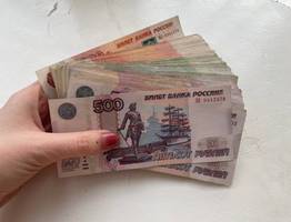 Всего одна простая фраза, а денег - целые карманы: что нужно говорить перед выходом из дома для богатства