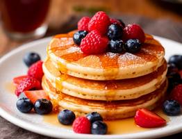 Как сделать оладьи в 2 раза вкуснее: уже год не расстаюсь с этим рецептом – готовить просто, быстро и родные всегда довольны