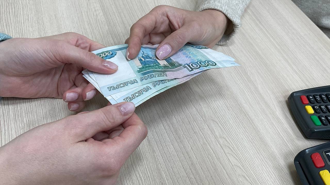 Главная картинка новости: В июле россиян ждет денежная реформа которой не было со времен 90-х