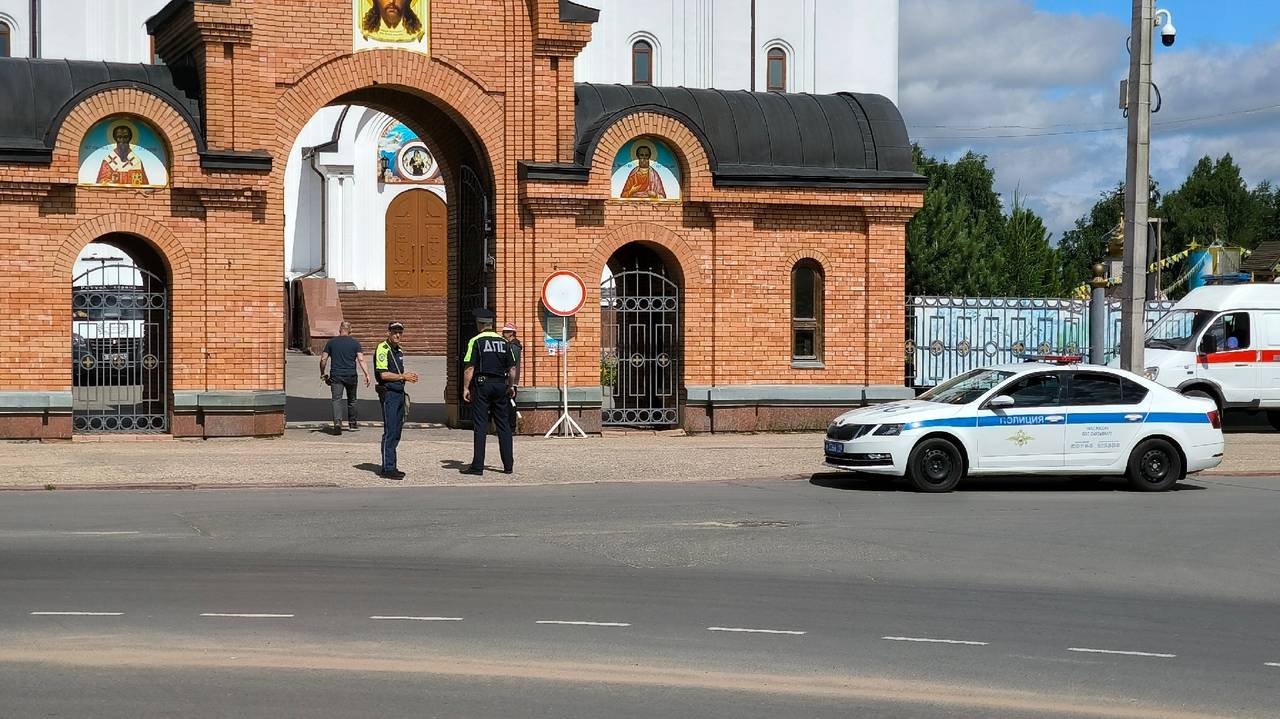 Главная картинка новости: Водителей, у которых есть кондиционер в машине, ждет штраф 500 рублей: проверять начнут с 7 июля