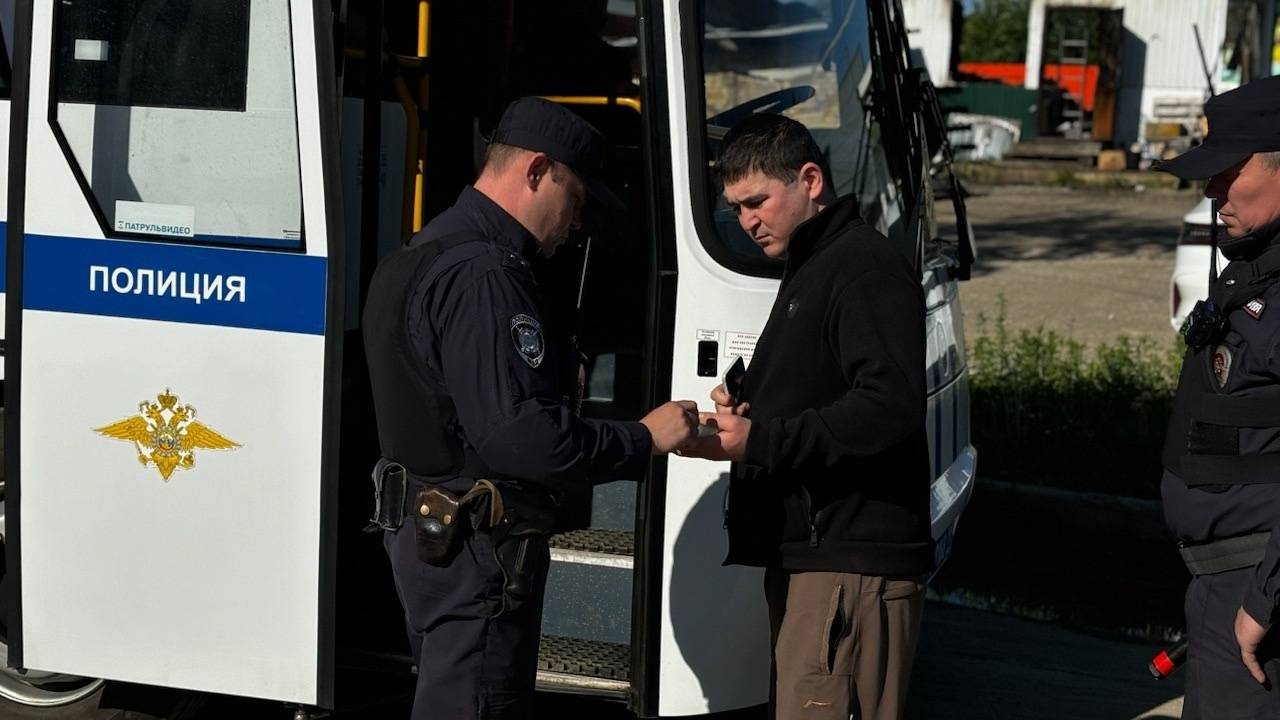 Главная картинка новости: В Сыктывкаре раскрыли фиктивную регистрацию: женщине грозит до 5 лет