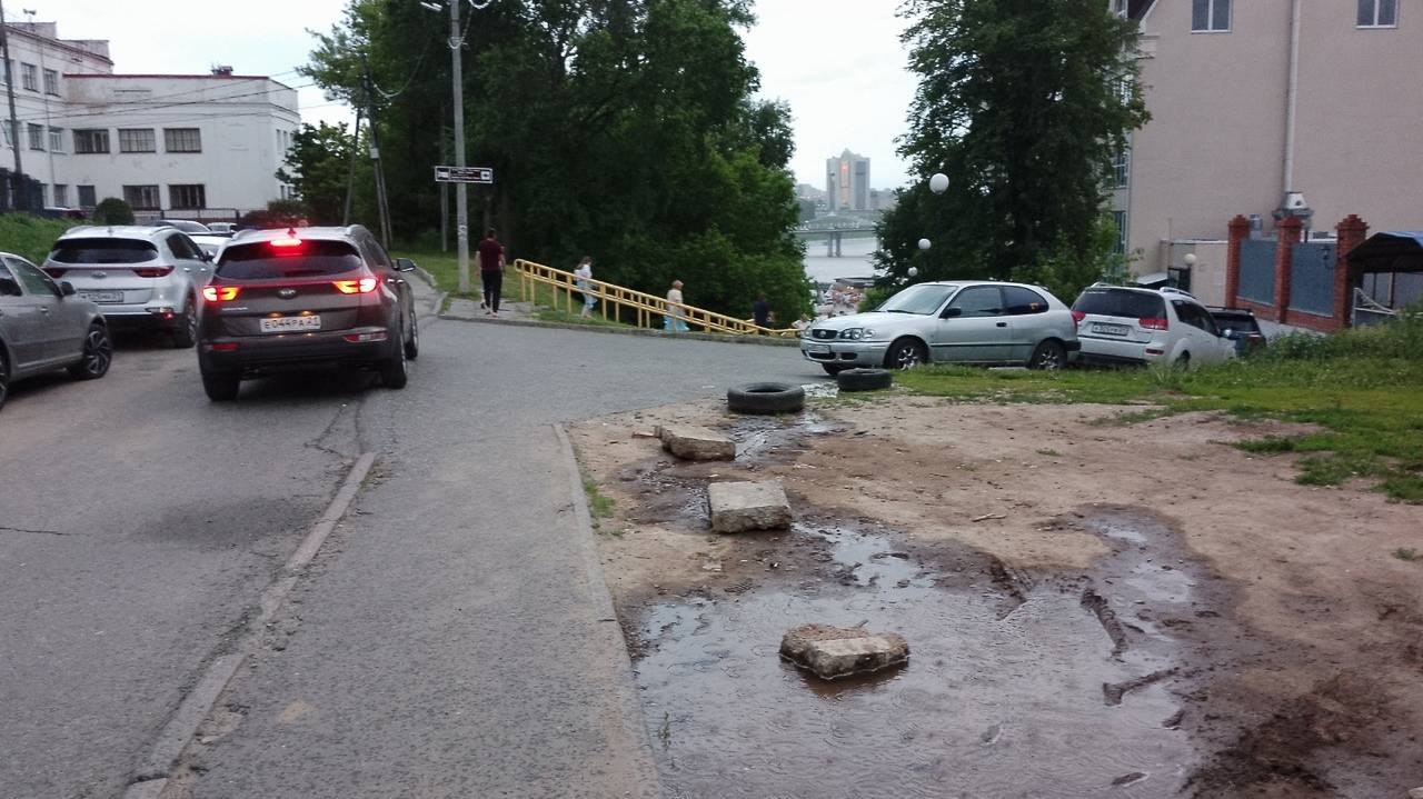 Главная картинка новости: 6 июля в Коми ожидаются дожди, серое небо и прохлада