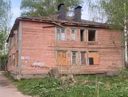 Суд на стороне жильцов: администрации Сыктывкара отказали в досрочном выселении из аварийного дома