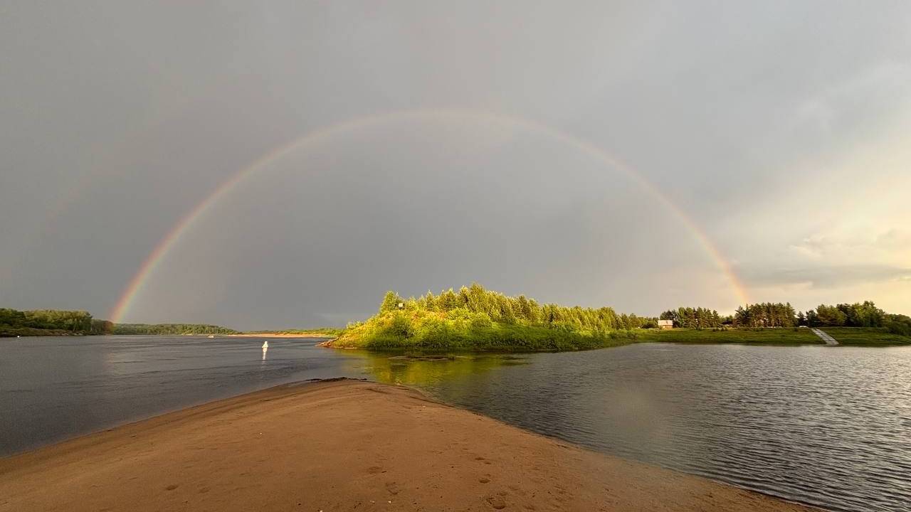 Главная картинка новости: 16 июля Коми останется во власти непогоды: серо, сыро и прохладно