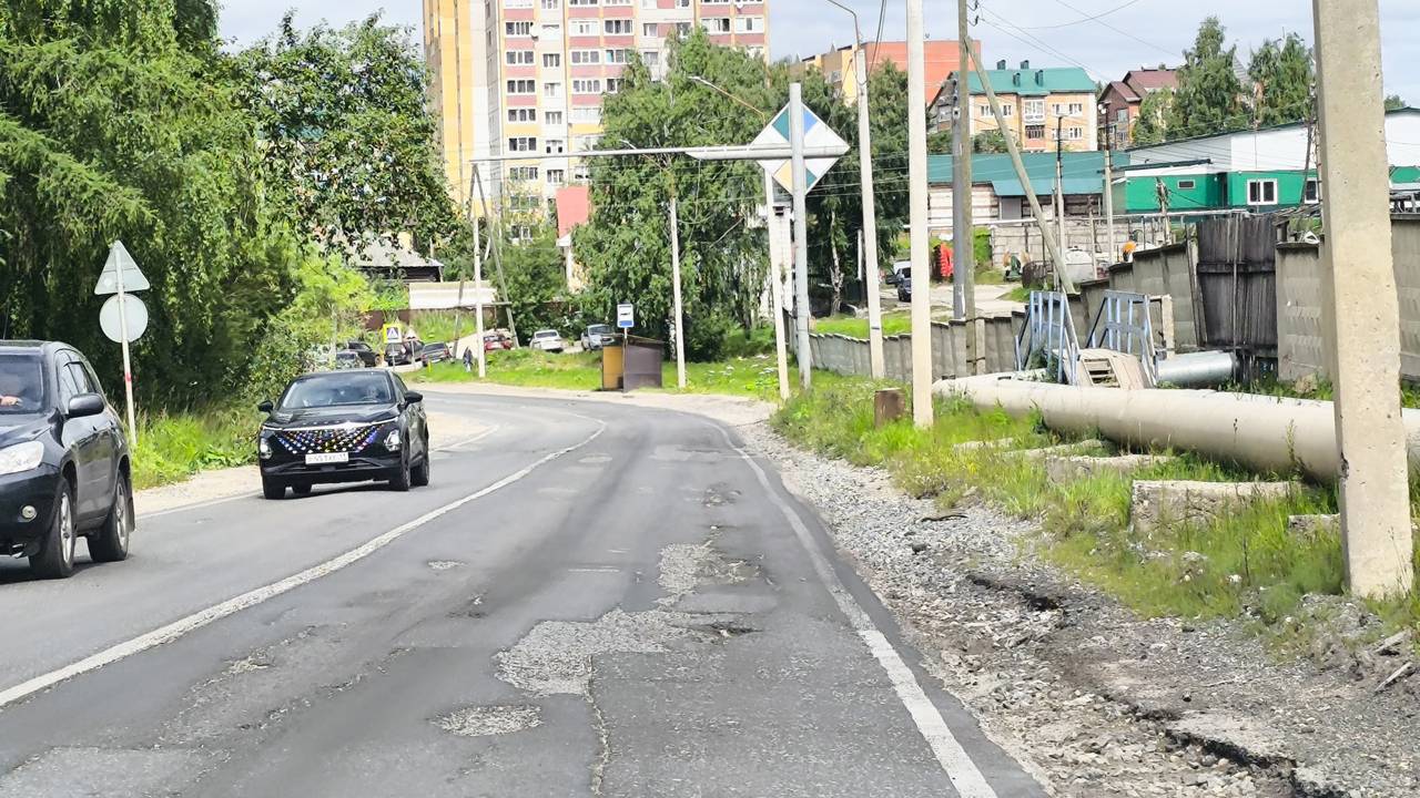Главная картинка новости: В Сыктывкаре выбрали подрядчиков для масштабного ремонта Тентюковской