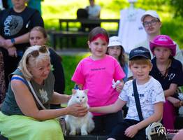 В Сыктывкаре прошло трогательное зоо-шоу "У меня лапки"