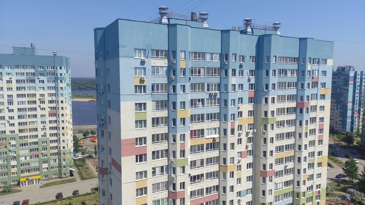 Главная картинка новости: Будут ходить по домам и замерять расстояние от квартиры до квартиры: большие проверки подъездов начнутся в августе