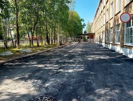 В Сыктывкаре благоустраивают территории шести городских школ