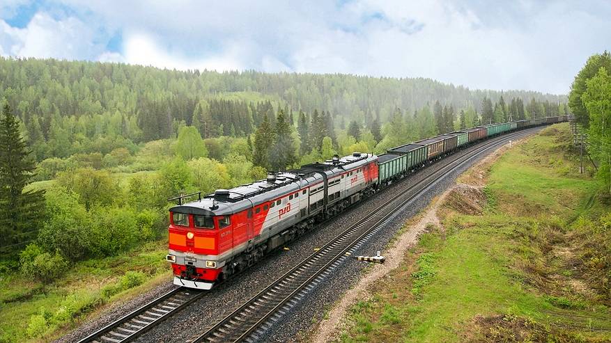 Главная картинка новости: Врио главы Коми поздравил железнодорожников с профессиональным праздником