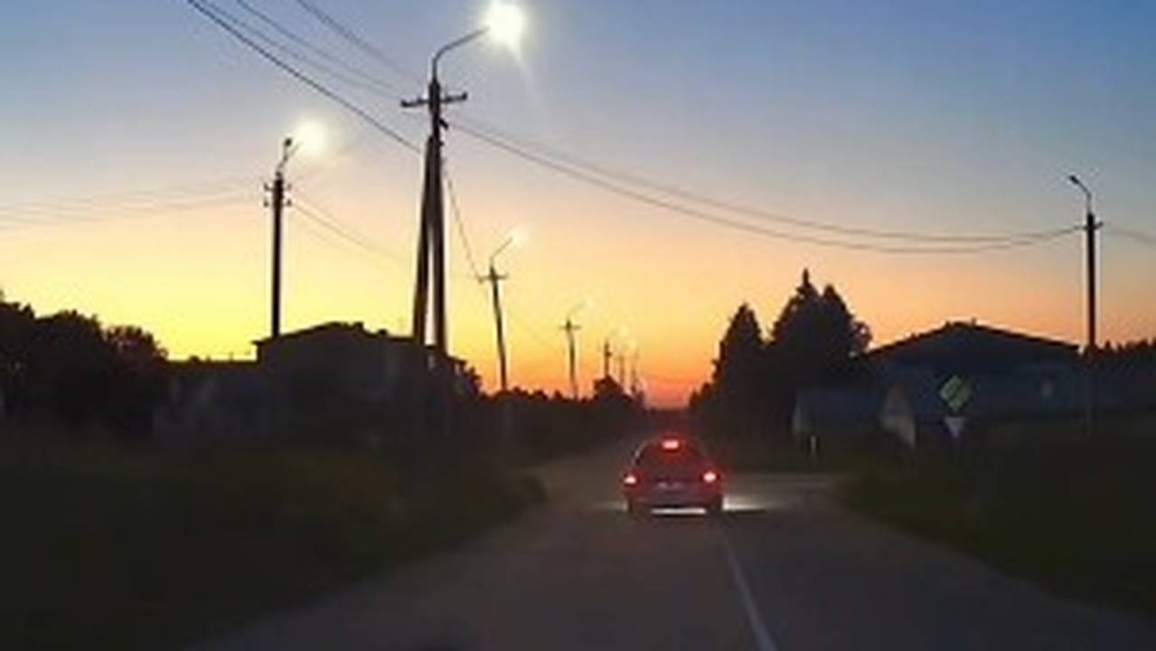 Главная картинка новости: В Коми инспекторы ДПС вынуждены были стрелять для остановки пьяного водителя