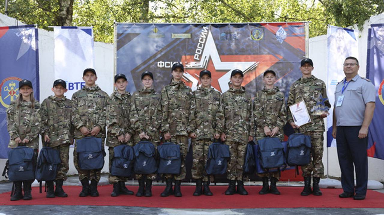 Главная картинка новости: Команда "Лидер" из Коми заняла призовое место во всероссийской "Зарнице"