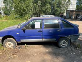 Сыктывкарская Эжва очищает улицы от брошенных автомобилей