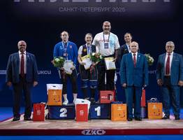 Тяжелоатлетки из Коми завоевали медали на чемпионате России