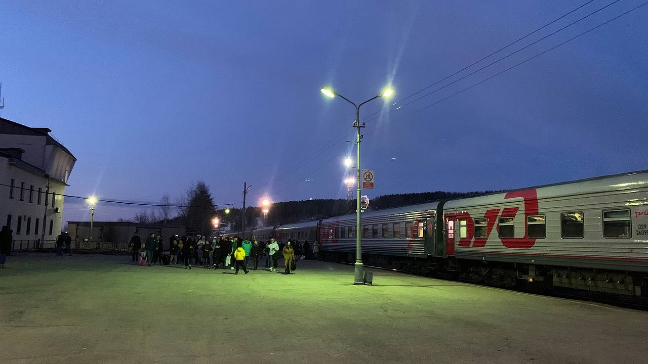 Главная картинка новости: Наглая попутчица попыталась «выгнать» с нижней полки ехавшую в Адлер женщину