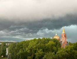 20 августа в Коми сохранится прохладная и неустойчивая погода местами с дождями и грозами