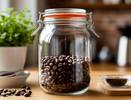Банки из-под кофе теперь не выбрасываю: здорово выручают в хозяйстве