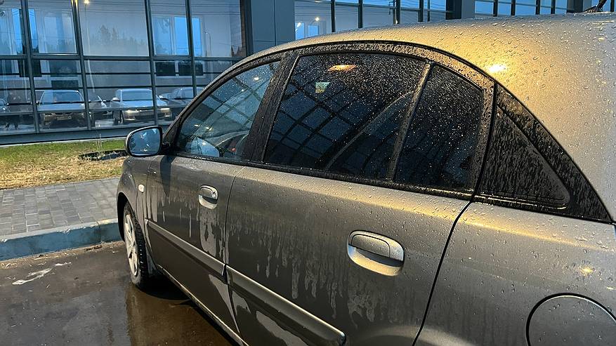 Главная картинка новости: "Это ж надо было додуматься до такого": Нестандартное применение хозяйственного мыла в автомобиле