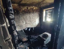 Спасатели Коми подвели итоги дня: тушили фонарь, легковушку и хозпостройки