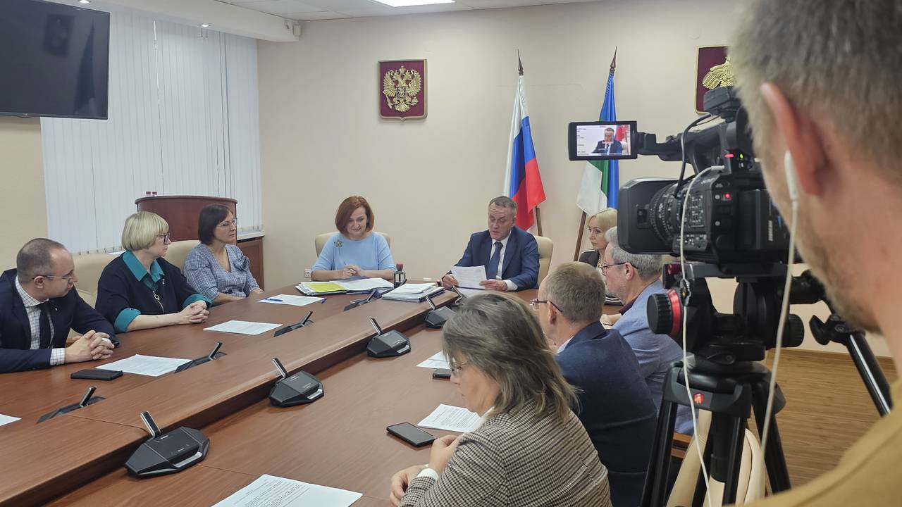 Главная картинка новости: Ростислав Гольдштейн официально избран главой Коми с убедительным результатом