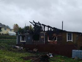 В Коми огонь лишил сельчан крыши над головой: людей спасли, дом нет