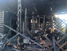 В Коми потушили 5 пожаров: спасатели предотвратили трагедии в жилых домах и хозпостройках