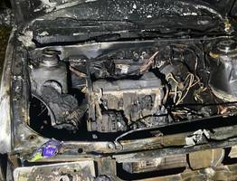 В Сыктывкара за сутки дважды понадобилась помощь пожарных: горели дача и машина