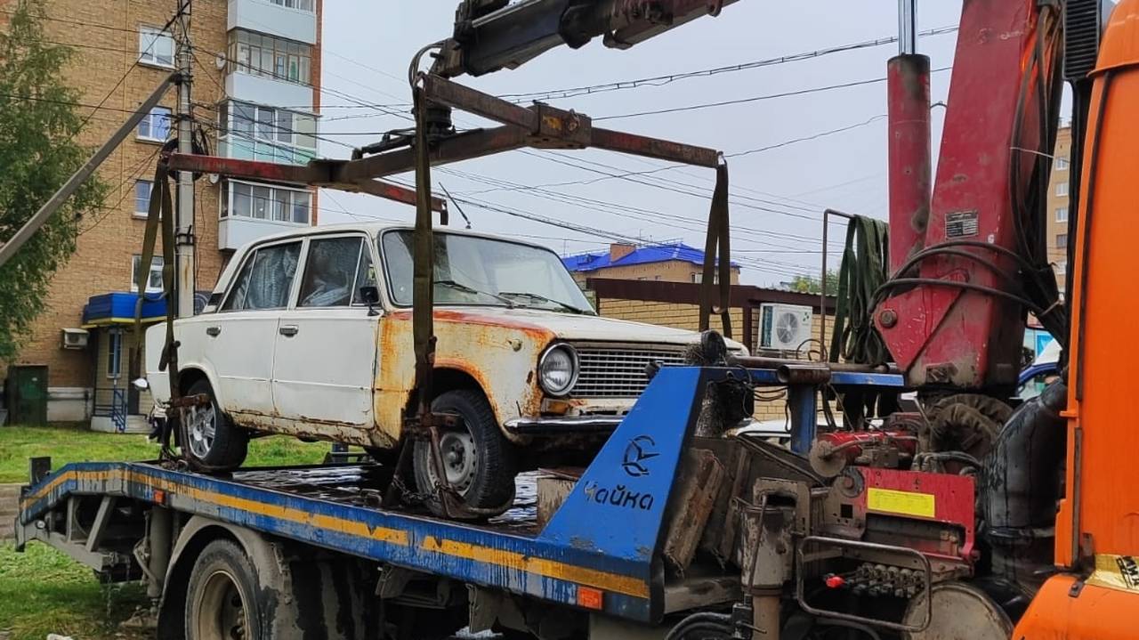 Главная картинка новости: Глава Коми получил сотню наказов от ухтинцев в ходе прямого эфира: есть первые итоги