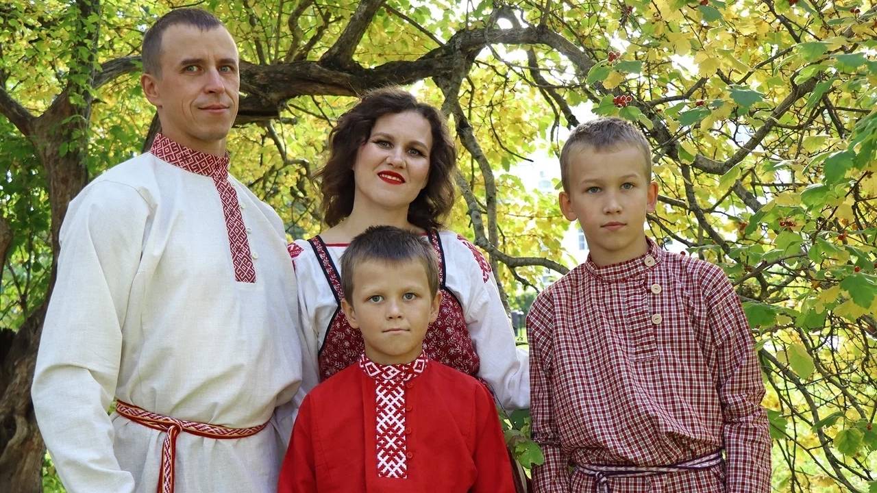 Главная картинка новости: Семья из Сыктывкара покорила международный фотоконкурс