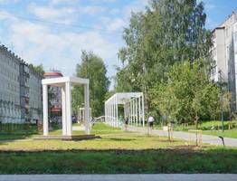 Подрядчик по озеленению Яблоневой аллеи Сыктывкара попал в черный список