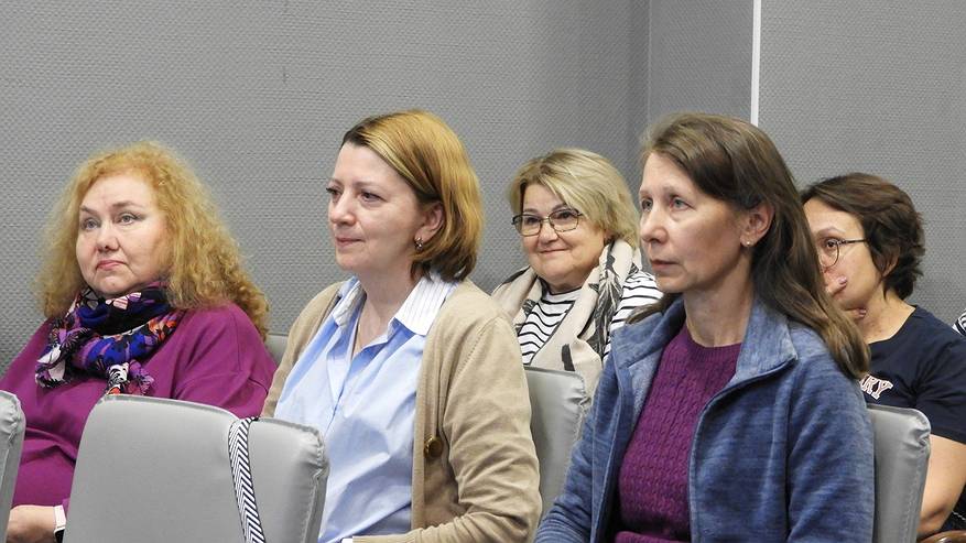 Главная картинка новости: В Коми открыли осенний сезон изучения национального языка