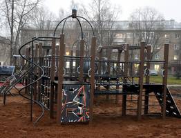 В Эжвинском районе Сыктывкара обустроили современную игровую зону